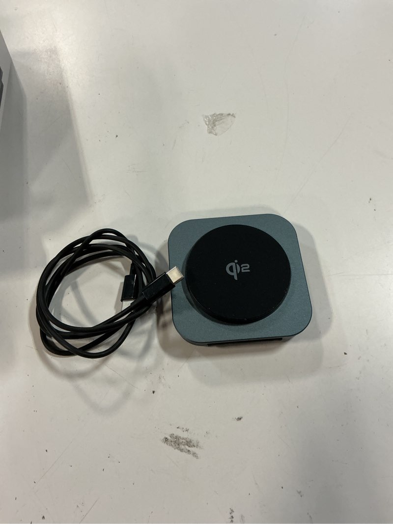 Condition photo showing Good Condition for 3-in-1 magnetic wireless charger for smartphone, apple watch and airpods