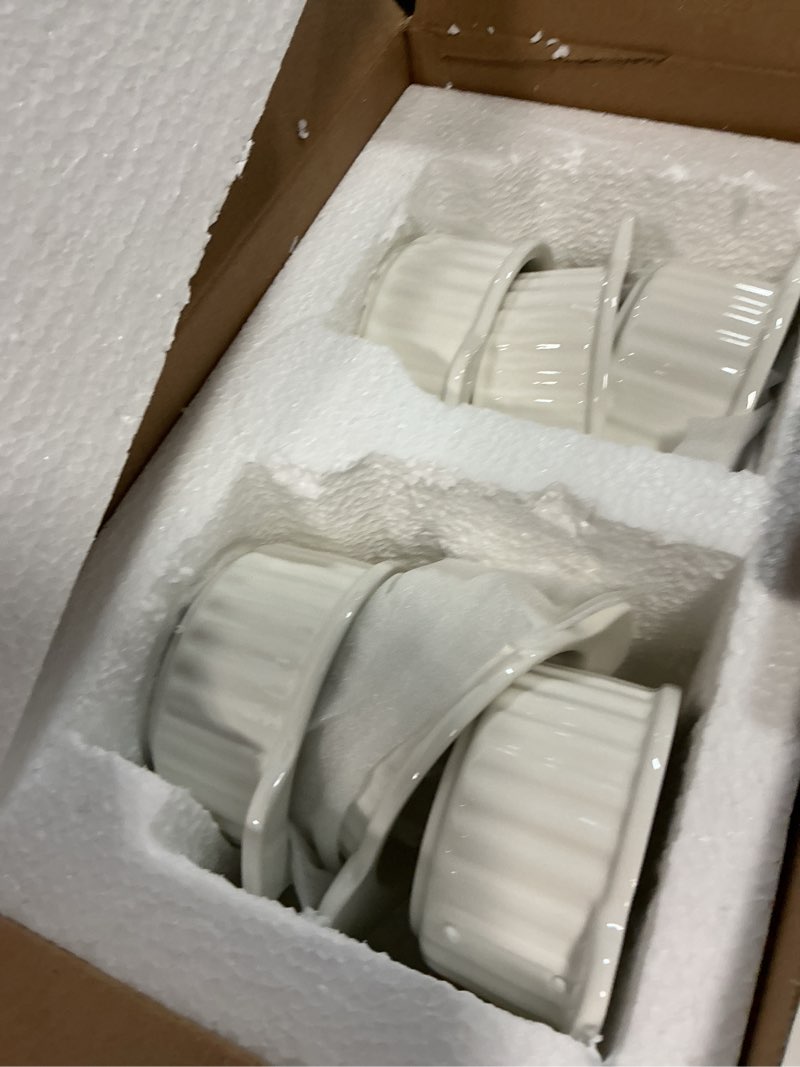 Condition photo showing New/Like New for french onion soup bowls with handles, 12 oz oven safe soup crocks set of 6, ramekins for baking, pot pies, chili, dessert, microwave & dishwasher safe