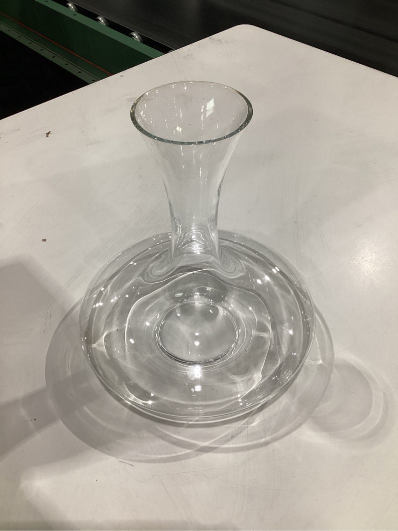 Condition photo showing Good Condition for Riedel Ultra Decanter Ultra Single