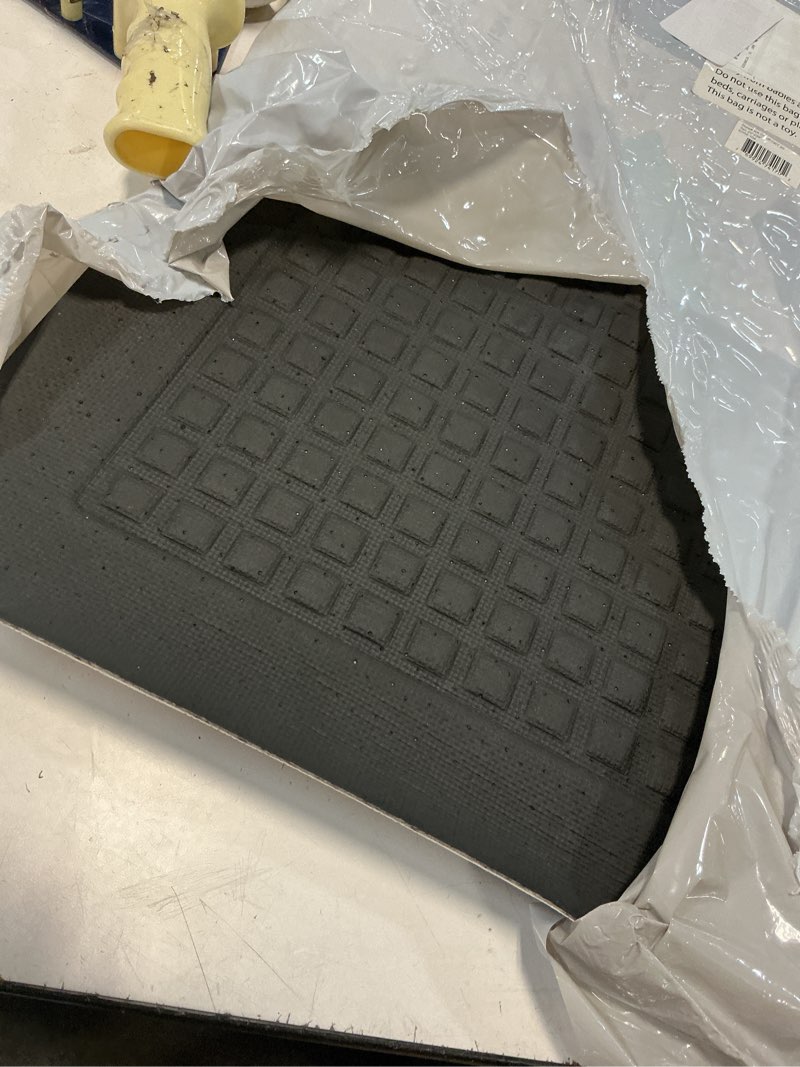 Condition photo showing Good Condition for kitchenaid gourmet series kitchen comfort gel mat, solid basketweave, milkshake tan, 20"x39" milkshake tan 39.8"l x 20"w x 0.8"th