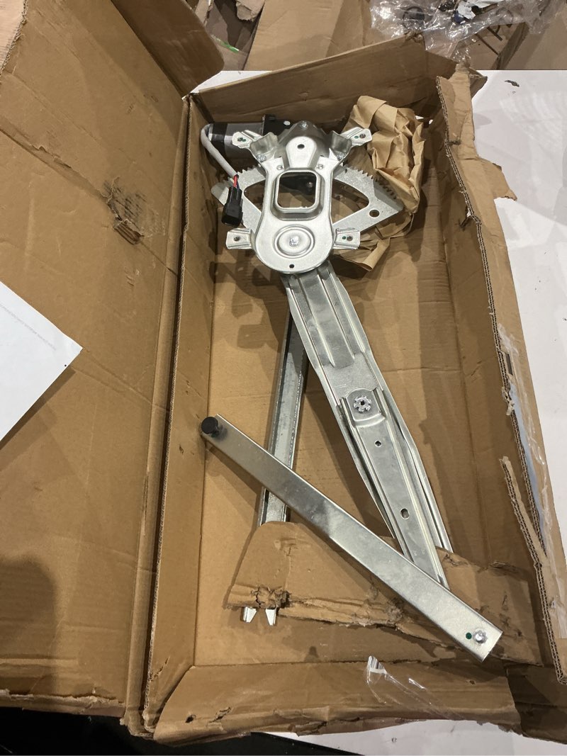 Condition photo showing As Is for obaee 748-213 front right passenger side power window regulator with motor, compatible with ford f-250 f-350 super duty 1999-2012/ f-450 f-550 super duty 1999-2003/ excursion 2000-2005
