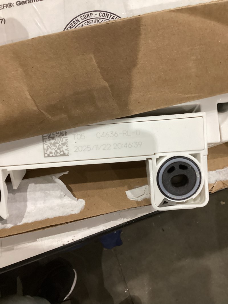 Condition photo showing Good Condition for KOHLER 4636-RL-0 Cachet ReadyLatch Elongated Toilet Seat Slow Close, Soft Close Toilet Seat Quiet Lid, Contoured Grip-Tight Bumpers Installation Hardware, Apartment Essentials, White White Elongated Ready Latch