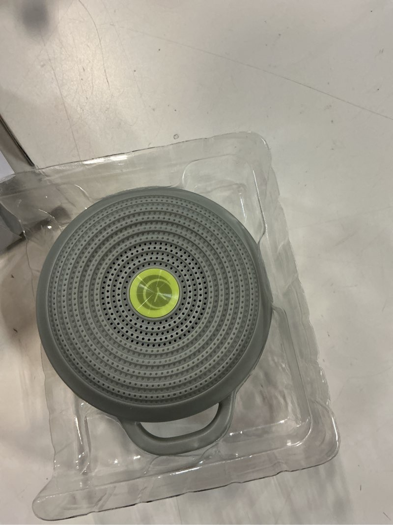 Condition photo showing Good Condition for Yogasleep Hushh Portable White Noise Sound Machine for Baby, 3 Soothing Natural Sounds with Volume Control, Compact Size, Noise Canceling for Sleep Aid, Office Privacy, & Meditation, Registry Gift