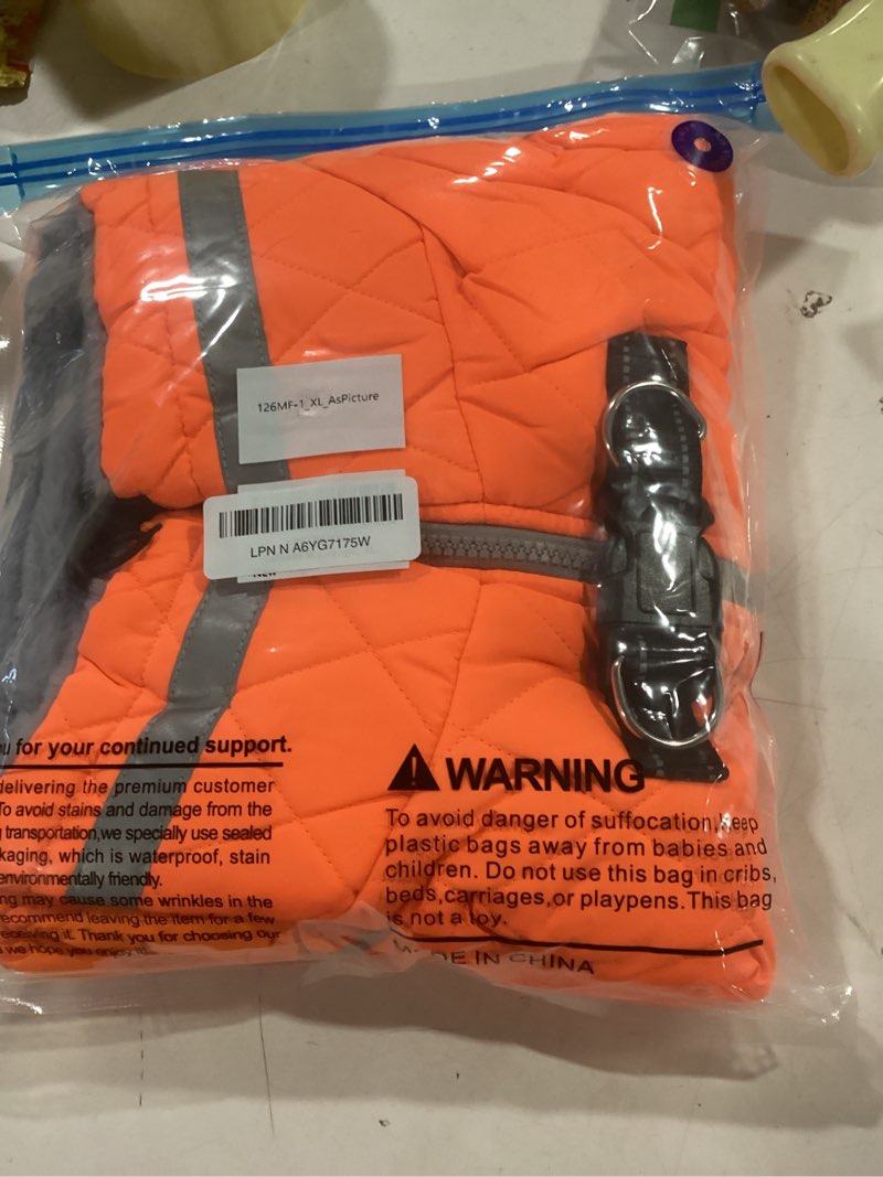 Condition photo showing Good Condition for Lelepet Dog Coat Warm Dog Winter Coat Waterproof Dogs Jacket with Harness Built in Reflective Pet Fl