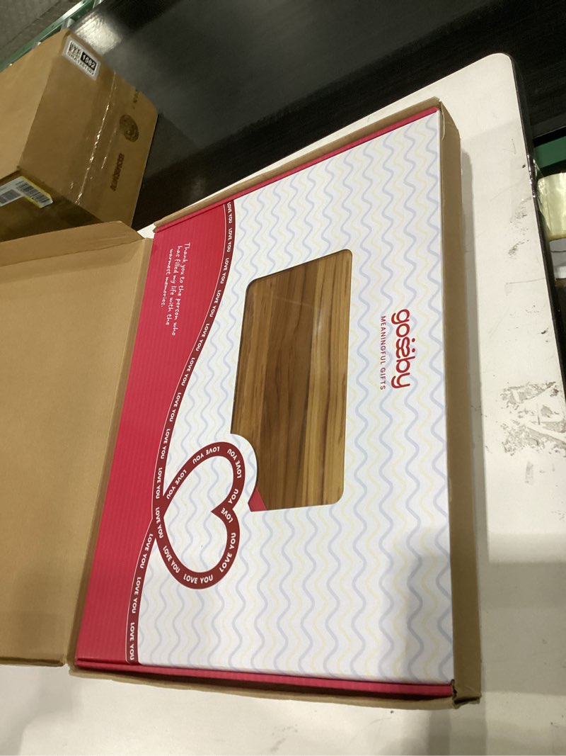 Condition photo showing New/Like New for Gossby Edge-Grain Teak Cutting Board, 20 x 15 x 1.5 in - Premium, Handcrafted in Vietnam, Balanced Design for Home Cooks & Chefs, Easy to Clean, Knife-Friendly Surface, Charcuterie & Serving Board
