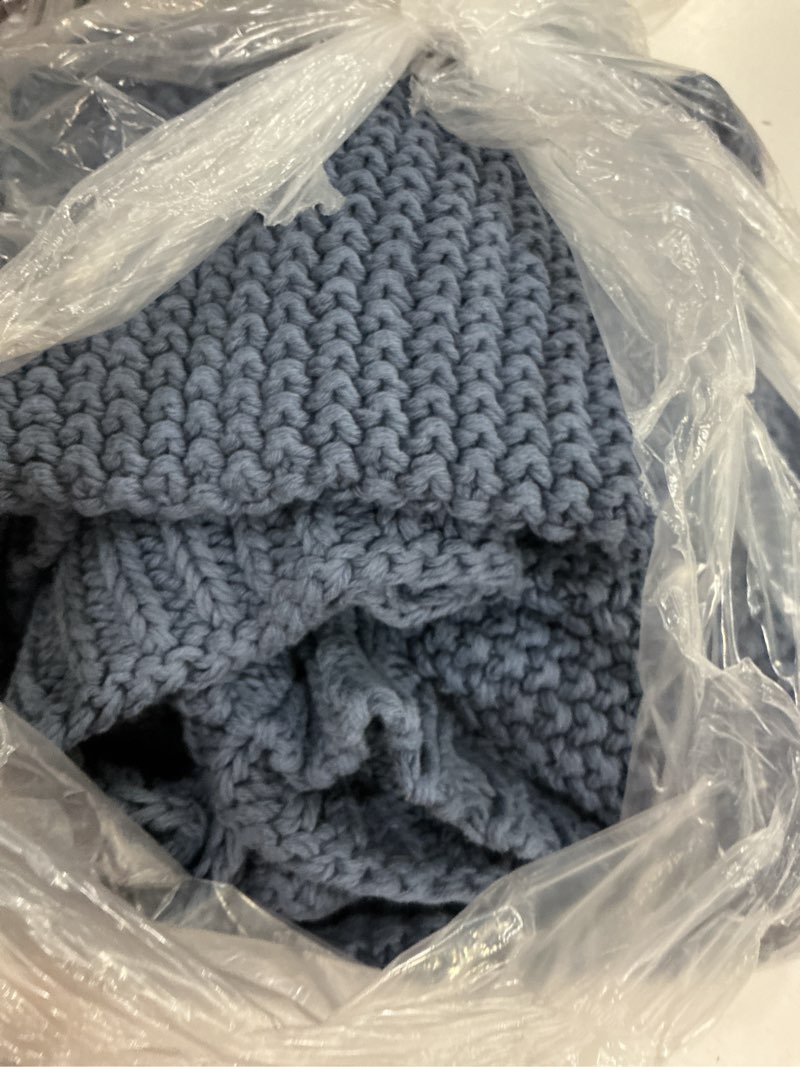 Condition photo showing New/Like New for cotton fisherman throw color: mineral size: 50x60 quinse