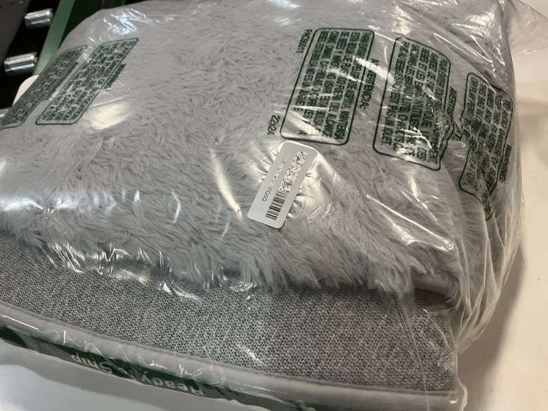 Condition photo showing Good Condition for amazon basics fluffy washable round area rug, circle shaggy carpet for living room, bedroom, nursery