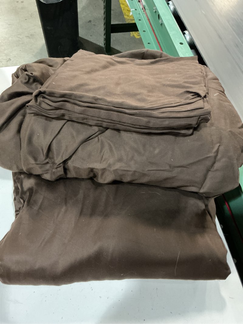 Condition photo showing As Is for signature giza cotton sateen sheet set, king, espresso