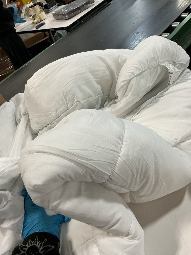 Condition photo showing As Is for Premium Viscose Made from Bamboo King Size Mattress Topper for Back Pain, 1200 GSM Quilted Fitted Extra Thick Mattress Pad,Pillow Top Mattress Cover with Deep Pocket Up to 21 Inches?78 * 80inch? White King