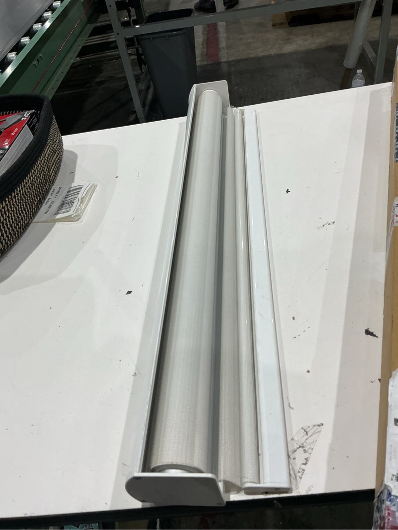 Condition photo showing As Is for similar persianas enrollables para refrigerador, transpirables, de pvc, transparentes, para conservación de alimentos, para congelador, gabinete, refrigerador, vitrina, cortina enrollable de plástico (31 x 59 marca: generic