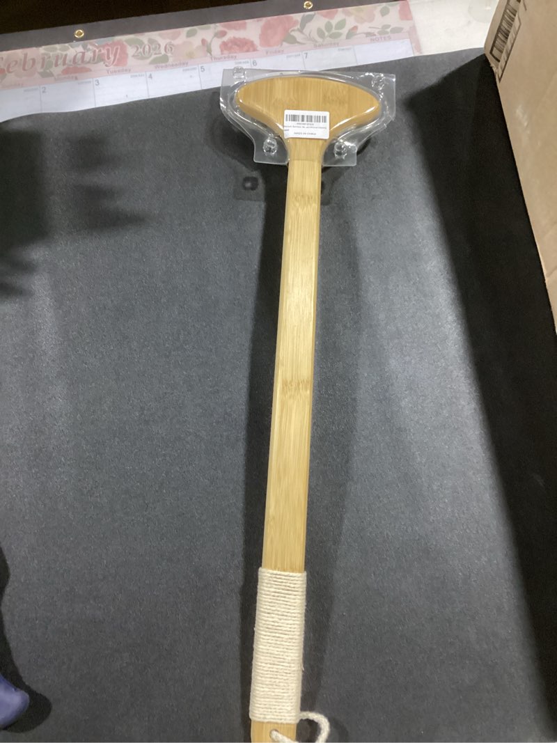 Condition photo showing New/Like New for Renook Back Scratcher Extendable, 17'' Shiny Champagne Foldable Back Scratcher with Massage Rollers for Men/Women, Curved and Long Handle full Body Itch Relief, Thoughtful Gift for Women/Girls/Mother. 17 Inch (Pack of 1)