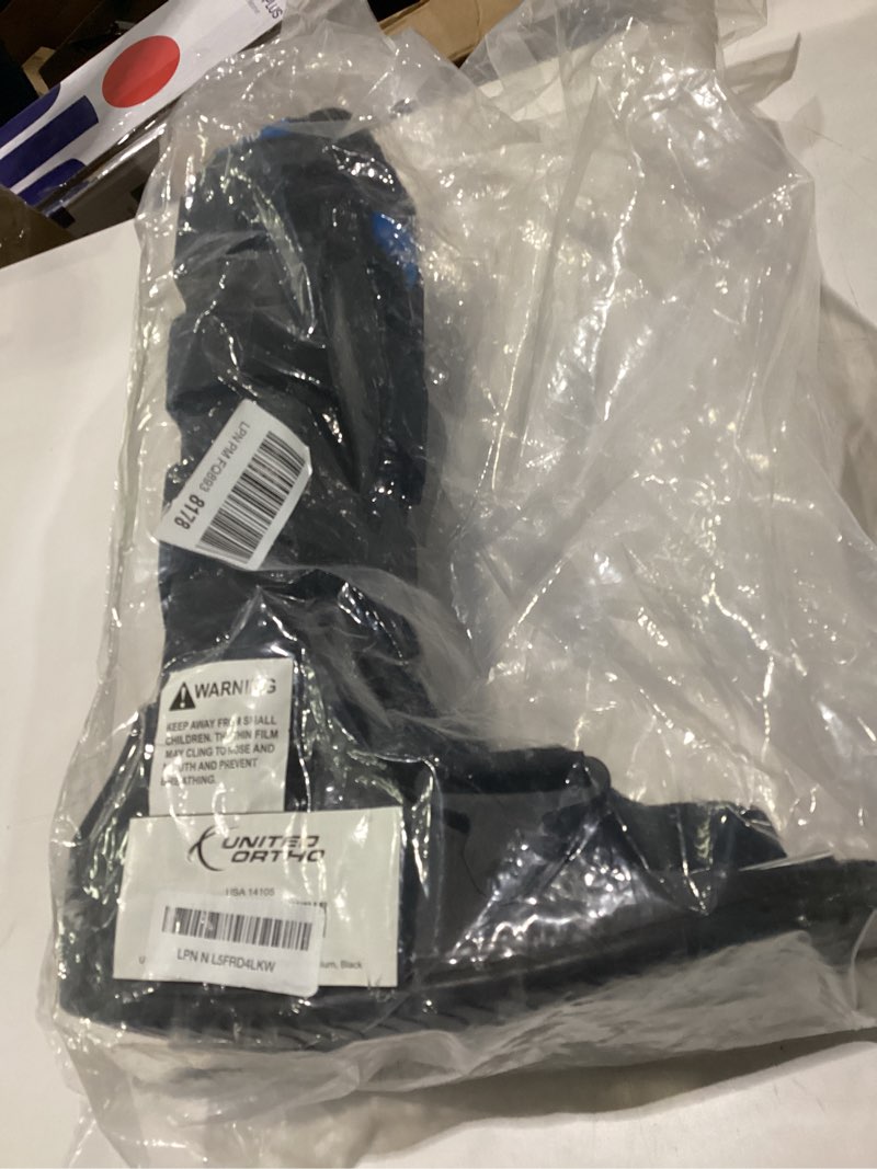 Condition photo showing New/Like New for united ortho air cam walker fracture boot, black (pack of 1) black