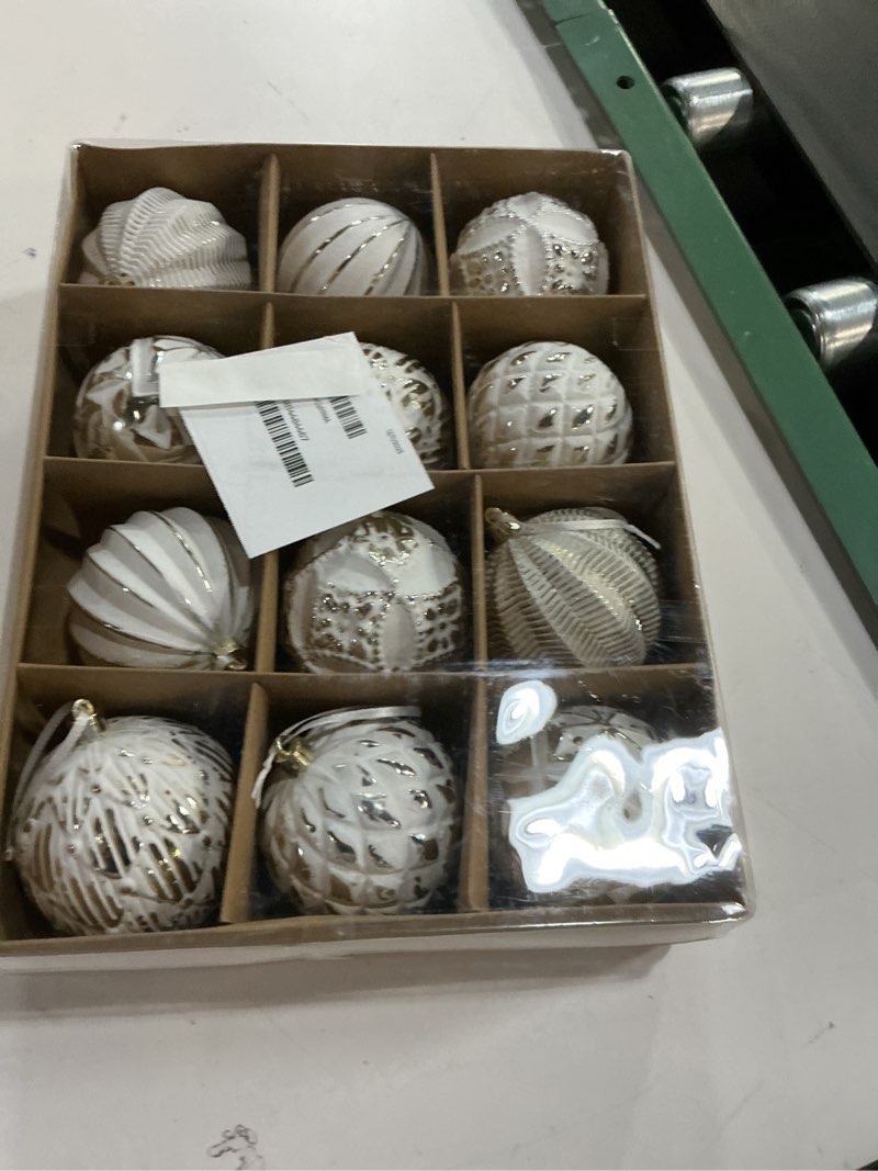 Condition photo showing New/Like New for XmasExp Vintage Rustic Christmas Ball Ornaments Sets Neutral Christmas Ornaments Farmhouse Shatterproof Large Hanging Balls Tree Decorations for Xmas Xmas Home Party ?White Gold, 12Pcs White Gold 12