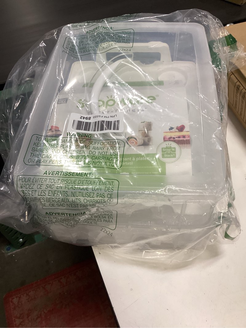 Condition photo showing Good Condition for Snapware (2-Layer, 24 Cupcakes Plastic Detachable Cupcake Carrier Storage Container With Lid and Handle, Freezer Dishwasher Microwave Safe 14.25" L x 10.5" W Carrier