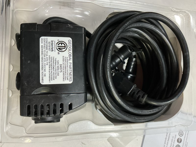 Condition photo showing As Is for smartpond 500-gph submersible fountain pump