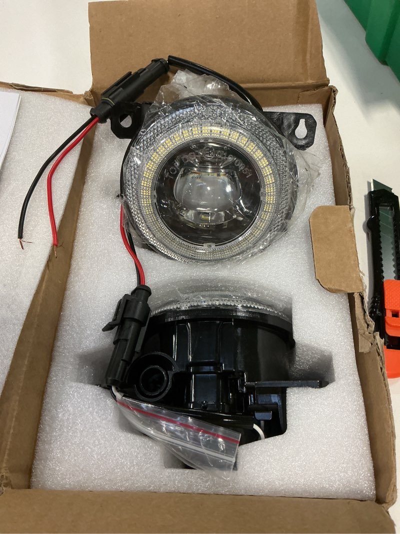Condition photo showing New/Like New for LED Lens Fog Light with Halo Ring Angel Eye Replacement for Nissan 05-15 Xterra, 05-18 Frontier, 05-12 17-20 Pathfinder, 08-15 Armada, 11-17 Leaf, 10-19 NV200, 07-12 Sentra SE-R