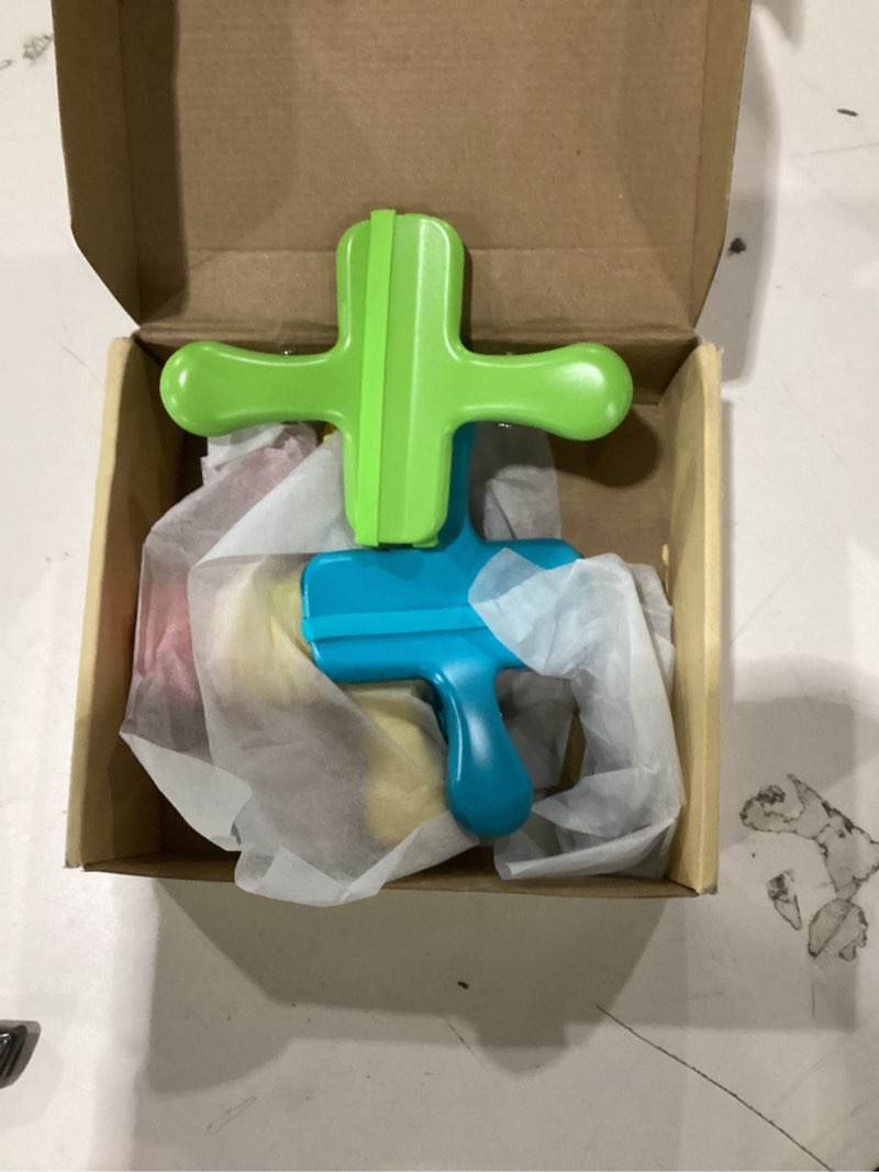 Condition photo showing New/Like New for HOUSE AGAIN 8 Pack Stainless Steel Chip Bag Clips Covered with Silicone - NO More Sharp Edges - Color Coded for Food Bags - Air Tight Seal, Heavy Duty, 3 Inches Wide, Red, Yellow, Blue, Green Colorful 8pcs