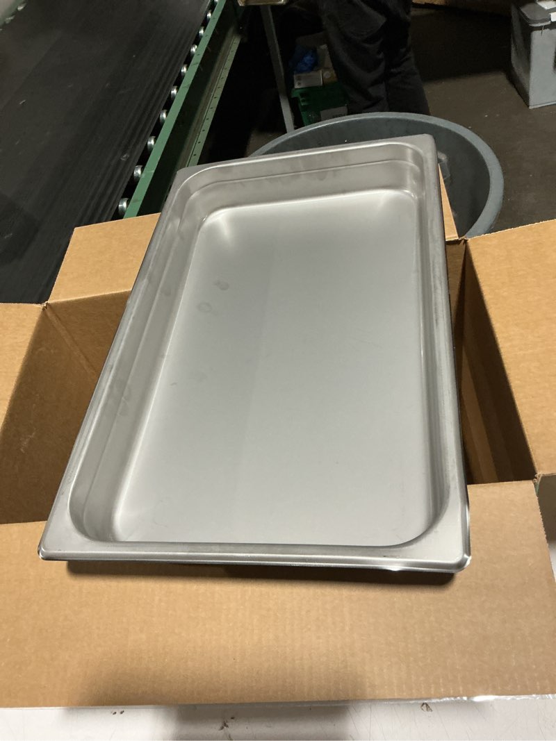 Condition photo showing Good Condition for winco 2.5-inch deep full-size anti-jamming steam table pan, 25 gauge, nsf, stainless steel, medium 2.5" deep standard