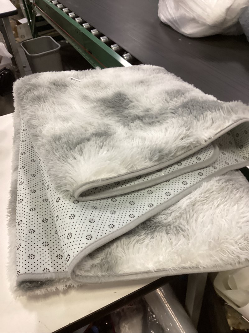 Condition photo showing As Is for FlyDOIT Large Area Rugs for Living Room, 4x6 Feet Tie-Dyed Grey and White Shaggy Rug Fluffy Throw Carpets, Ultra Soft Plush Modern Indoor Fuzzy Rugs for Bedroom Girls Kids Nursery Room Dorm Home Decor 4' x 6' (Rectangular) Tie-dyed Grey and White