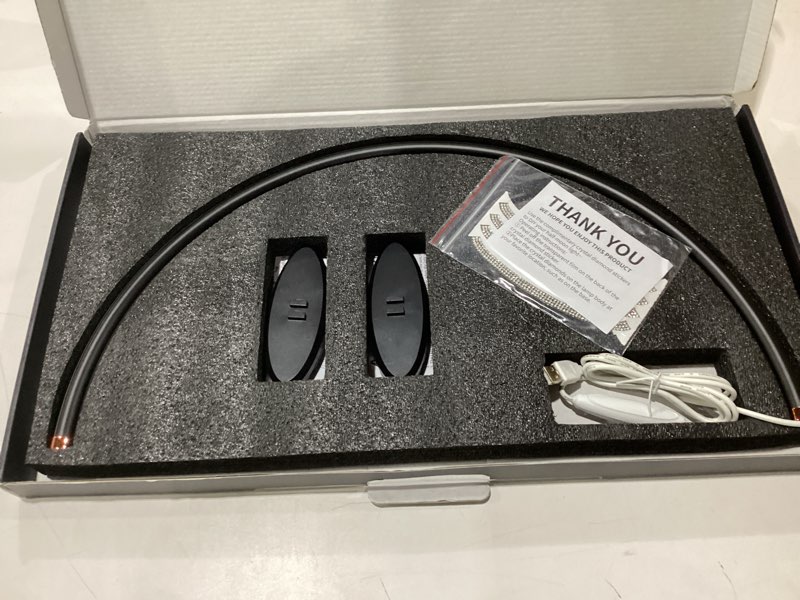 Condition photo showing New/Like New for yokilly arc half moon light: 20" half moon light with foldable bracket for desk salon table use - no flicker & shadow-free desk lamp with stepless brightness 3000-6500k for manicurist nail tech black 20 inch