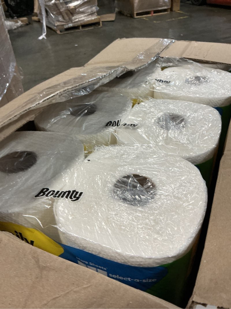 Condition photo showing Good Condition for Bounty Quick Size Paper Towels, White, 8 Family Rolls Family 8 Rolls (107 Sheets)