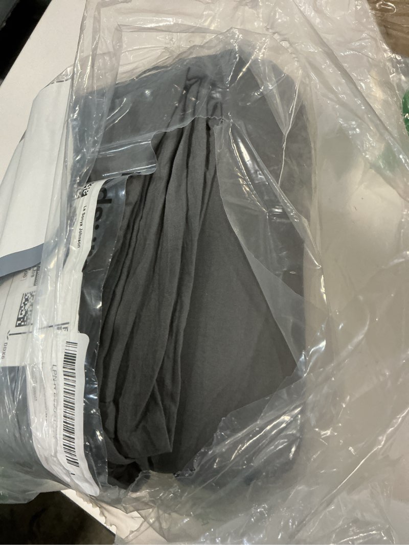 Condition photo showing Good Condition for bedsure dark grey duvet cover king size - 3 pieces prewashed cotton-like polyester extra soft bedding set, includes 1 duvet cover 104x90 inches with zipper closure & 2 pillow shams, no comforter 04 - dark grey (no comforter) king (104" x 90")
