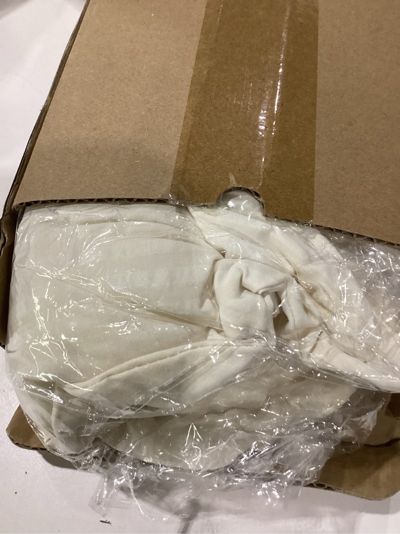 Condition photo showing As Is for h hidream soft cat cone collar? cute adjustable cat recovery collar?elizabethan e collar that can protect head and foot wounds?egg white all-season style l white
