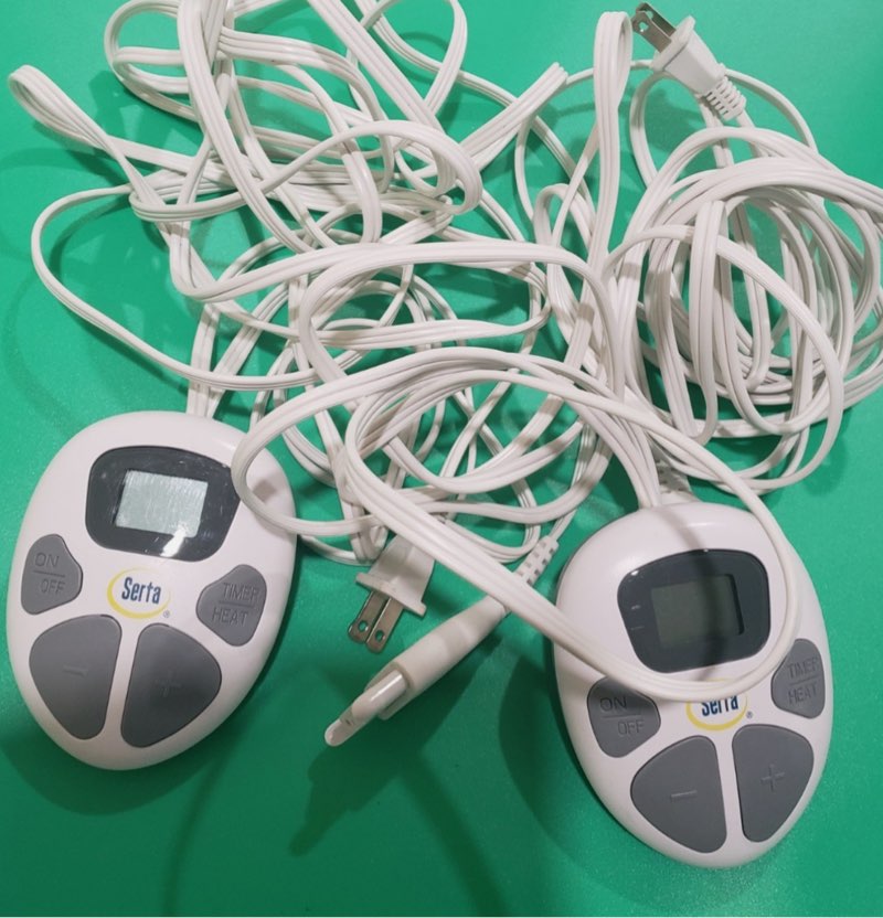 2 serta pneb 1.2.1 electric heated blanket remote controllers.