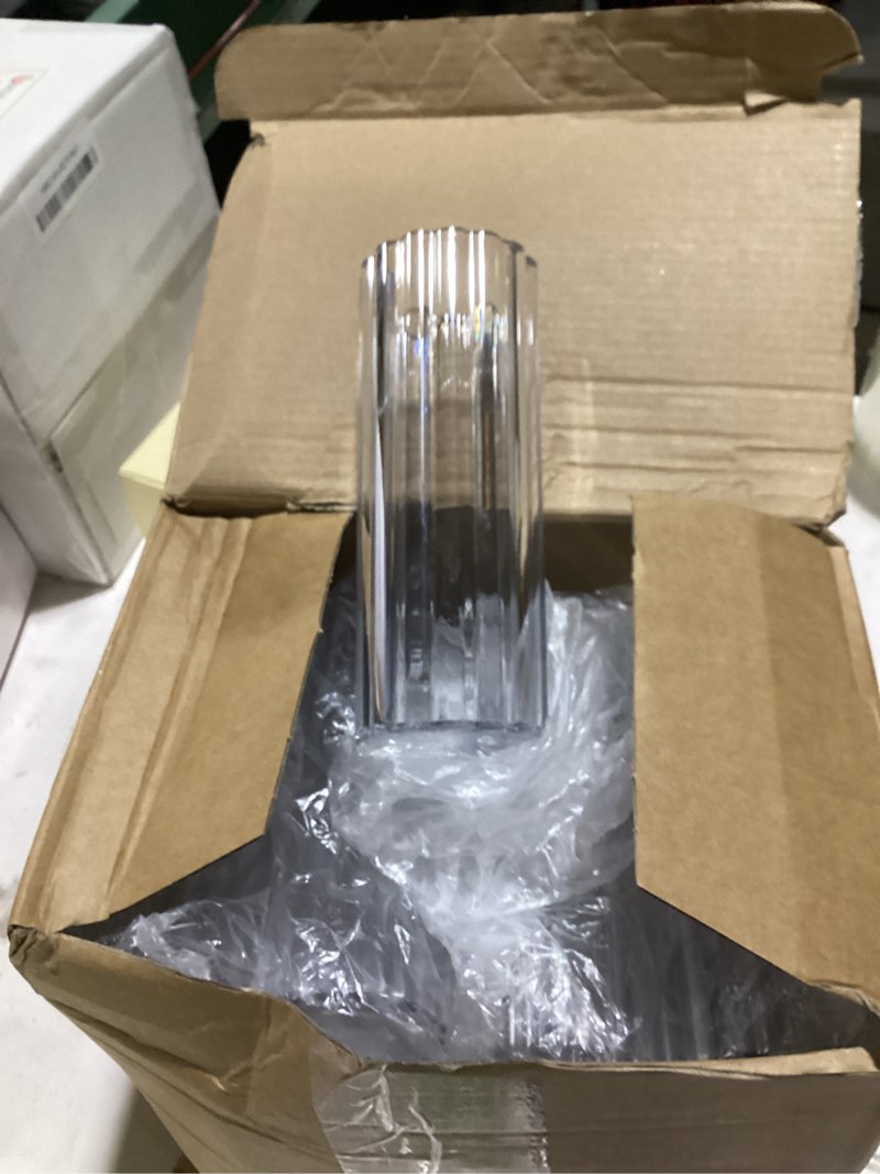 Condition photo showing Good Condition for 12 pcs plastic small cylinder vases for centerpieces wedding decoration, clear ribbed bud flower vases bulk for wedding bridal shower birthday living room table decor (5.5 inch,cylinder) 5.5 inch cylinder 12