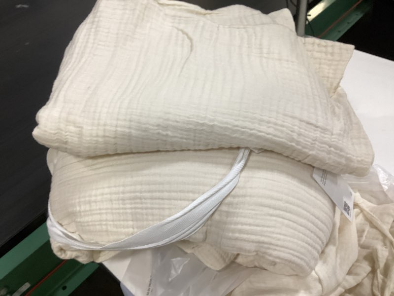 Condition photo showing Good Condition for quince airy gauze duvet cover set queen organic cotton  / un dyed