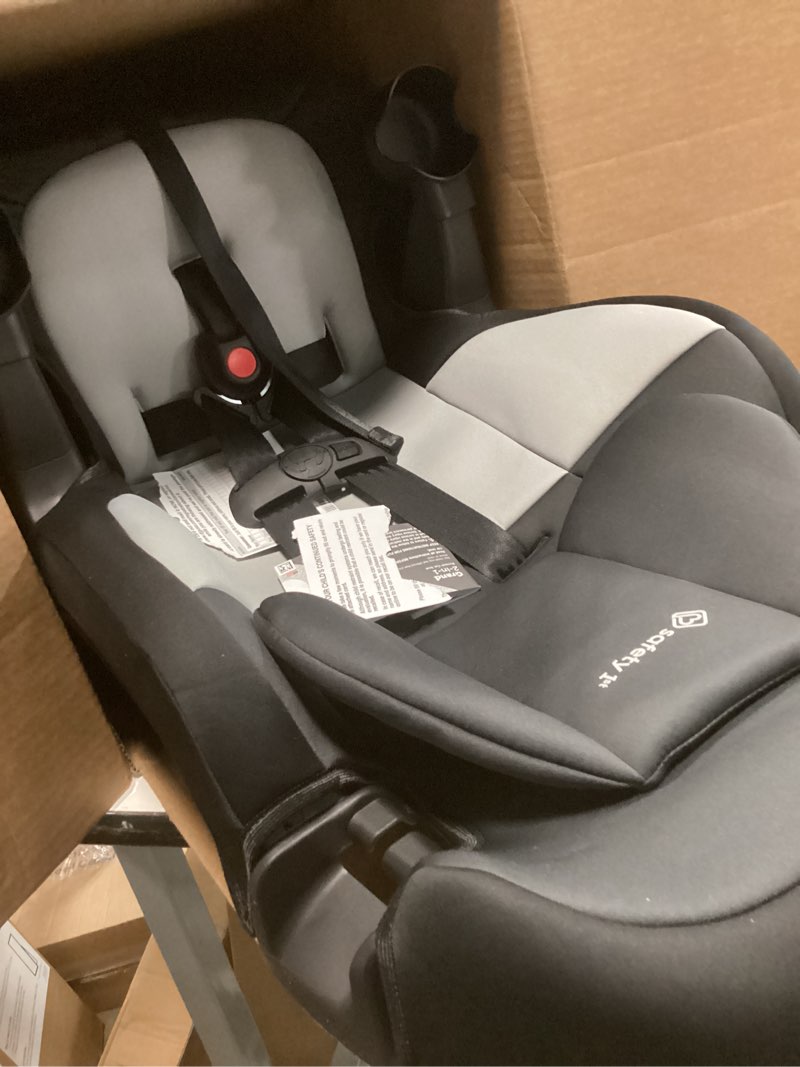 Condition photo showing Good Condition for Safety 1st Grand 2-in-1 Booster Car Seat, Converts from High Back to Belt-Positioning Booster, High Back Seat for Kids 40-65, and Belt-Positioning 40-100 Pounds, Black Sparrow Black Sparrow 2
