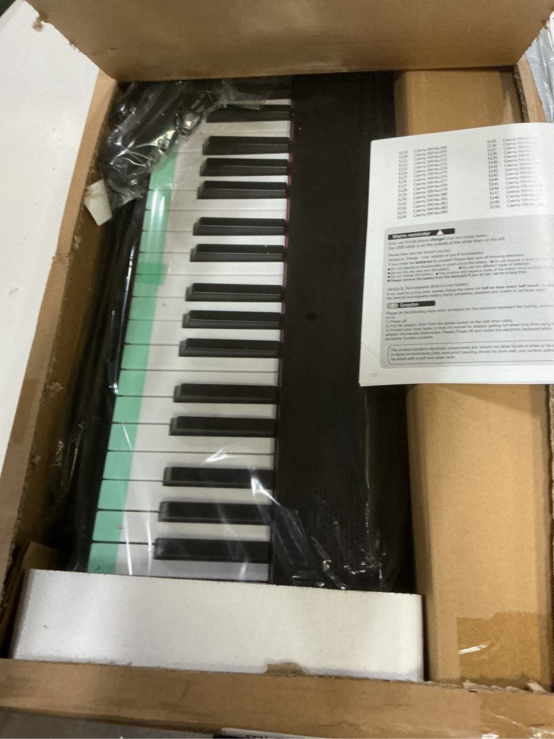 Condition photo showing Good Condition for 88 key piano keyboard, electric digital piano with semi weighted keys, keyboard piano with sustain pedal, power supply, stand, carrying case, headphones, usb-midi compatibility, for beginner adults black88key
