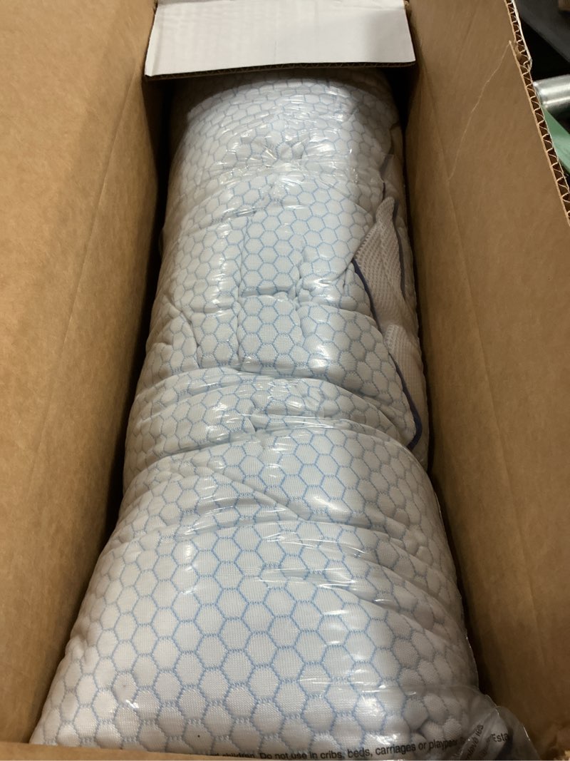 Condition photo showing New/Like New for nectar tri-comfort cooling pillow - adjustable firmness & support - cooling cover - pressure relief - helps reduce neck pain - premium memory foam & microfiber down alternative standard
