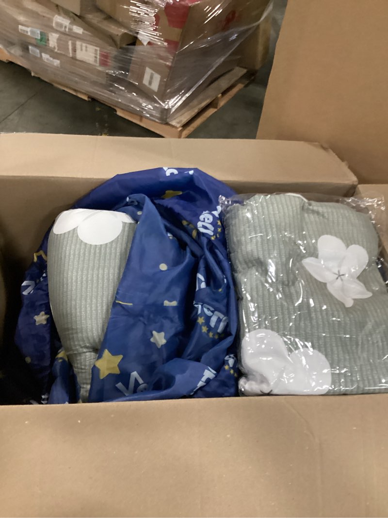 Condition photo showing New/Like New for zelladorra japanese floor mattress, futon mattress with portable storage bag and washable cover, roll up thick tatami mat suitable for camping, guest room, grey cotton, twin twin (80"l x 39"w) grey cotton ( 4"th + dust cover ?