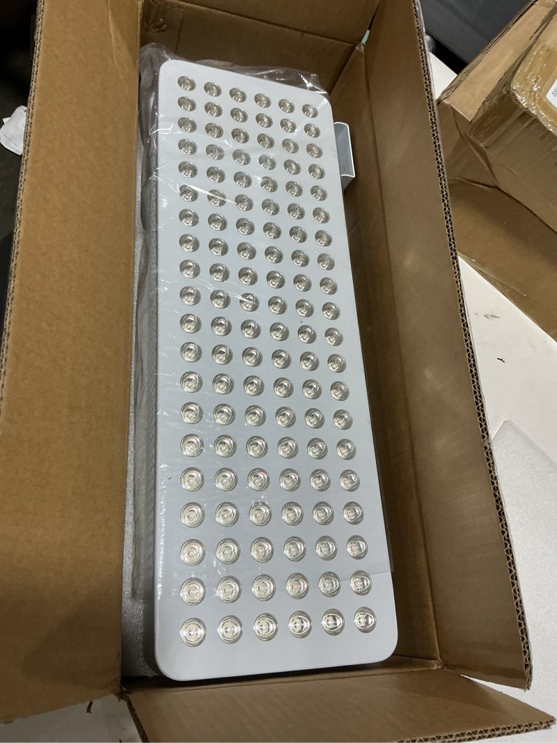 Condition photo showing New/Like New for red light therapy with base, 630/660/810/830/850nm 5 wavelengths red near infrared light device with 120 dual chip clinical grade leds, remote control, timer for face, body, skin, bo-600