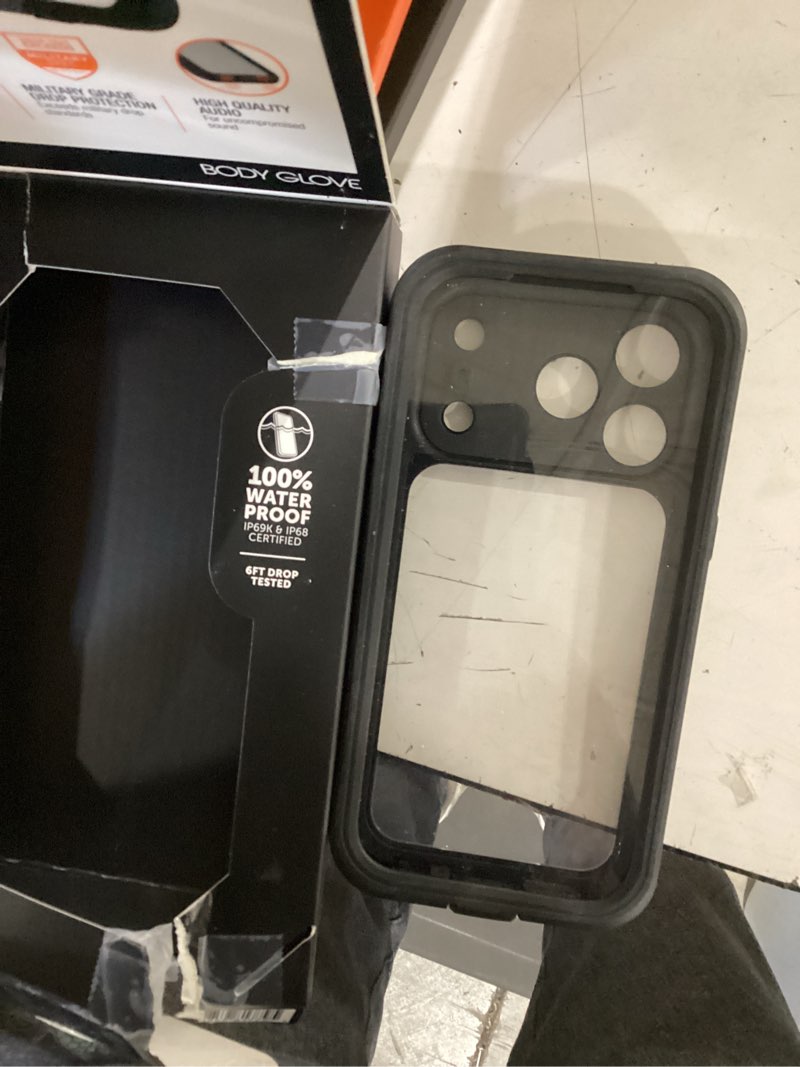Condition photo showing Good Condition for body glove tidal waterproof phone case for iphone 17 pro - black/clear