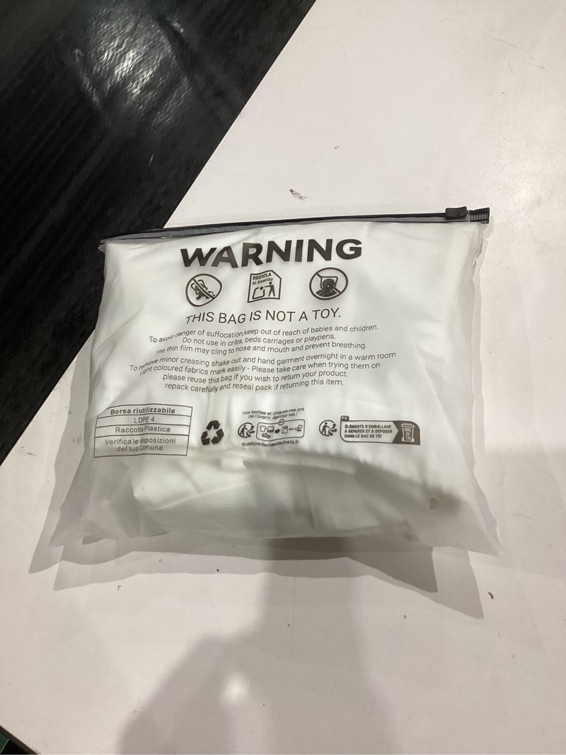 Condition photo showing Good Condition for MakeMeChic Women's Cherry Shorts Straight Leg Summer Shorts with Pocket Medium White