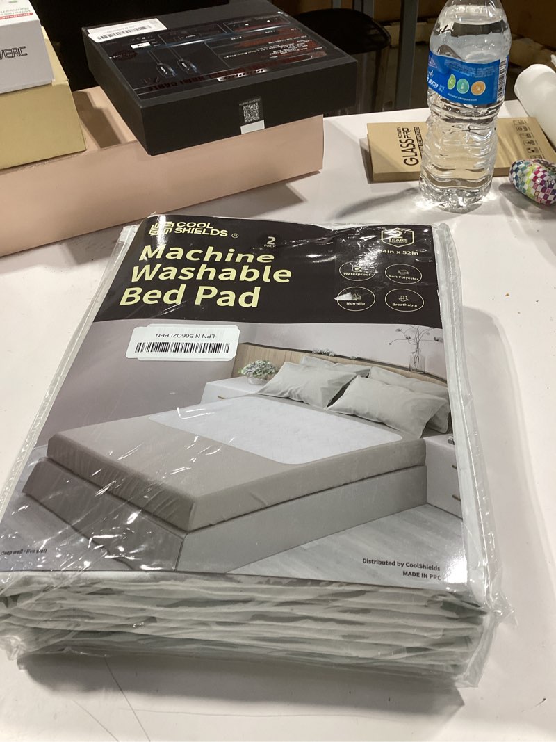 Condition photo showing New/Like New for coolshields waterproof bed pads incontinence washable reusable bedwetting mattress protector pad for kids, adults, elderly, and pets 34'' x 52'' (2 pack) 34x52 inch 2