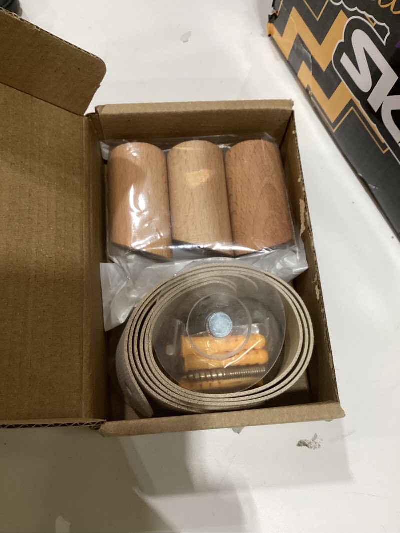 Condition photo showing Good Condition for WONQEXZ Leather Hook,Wall Hook,Wooden Coat Hooks,Beech Oblique (Small) Hook with PU Leather,Wall Hangers,Wall Pegs,Wall Mounted Hook,Vintage Single Hook,Set of 3