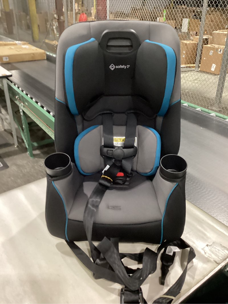 Condition photo showing Good Condition for Safety 1st Crosstown Slim All-in-One Convertible Car Seat, Deep Sea Deep Sea Crosstown Slim