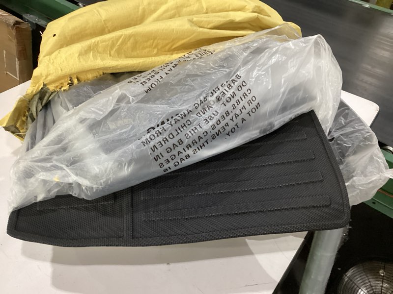 Condition photo showing New/Like New for cartist floor mats for chrysler pacifica (only fit hybrid) 2017-2026, all weather cargo liner for pacifica accessories, heavy duty tpe car mats, car accessories 3)chrysler pacifica?17-26?full set