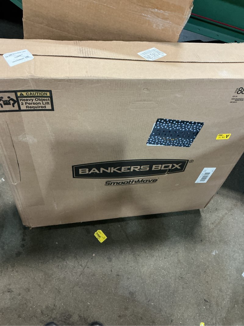 Condition photo showing New/Like New for bankers box medium classic moving box 20 pack, reinforced handles, tape-free assembly, box with lid, 19-in x 14.5-in x 15.5-in (8817202)