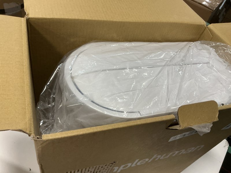 Condition photo showing Good Condition for simplehuman 10 Liter / 2.6 Gallon Butterfly Lid Bathroom Step Trash Can, White Steel 10 Liter White