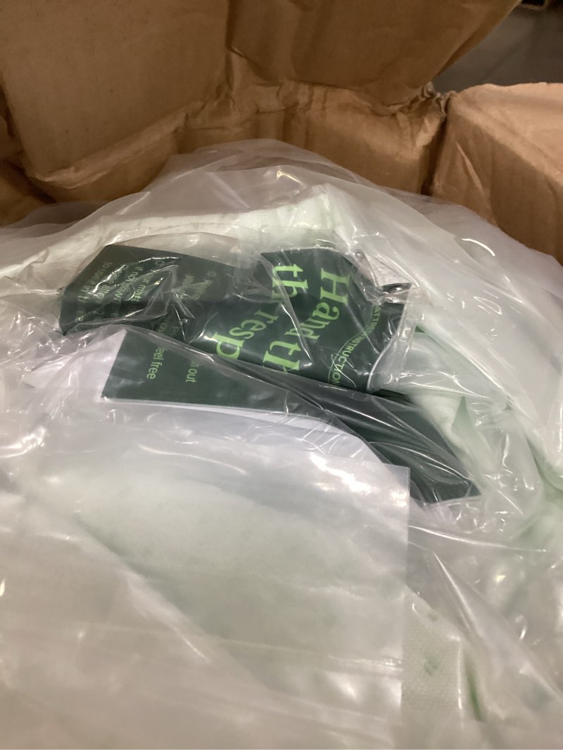 https://lotting-media.assets.bidfta.com/lotting_67a794a2-cc07-42e1-8891-17fe848af1f7