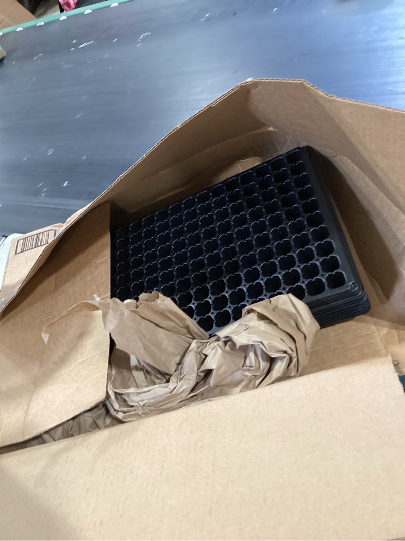 Condition photo showing Good Condition for gardzen 10 pack 200 cell seed starter trays, 1.5" deep plug tray for seedlings, durable seedling trays with drainage holes, fit standard 1020 drip tray for indoor&outdoor use 200-cell