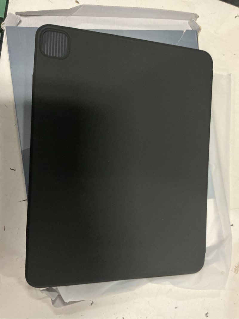 Condition photo showing Good Condition for esr case for ipad pro 13 inch (m5/m4) 2025/2024, powerful magnetic attachment, slim trifold stand case, supports pencil pro & pencil(usb-c), auto wake/sleep, durable protection, rebound series, black pro 13'' m5/m4 (2025/2024) black