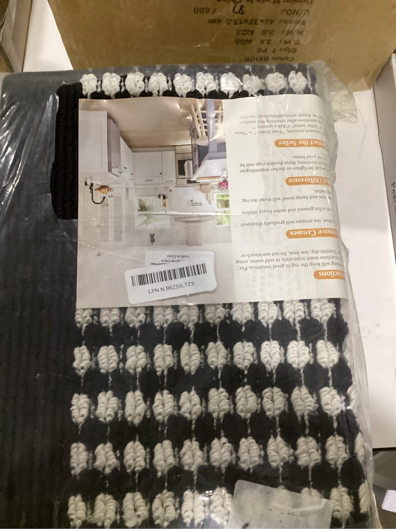 Condition photo showing New/Like New for Ileading Kitchen Mat Sets 3 Piece Minimalist 3D Lattice Kitchen Floor Rugs with Non Slip Rubber Backing Machine Washable Farmhouse Runner Rugs for Halloween Laundry Hallway Doormat(Black&White) 20"x32"+20"x48"+20"x59" Checkered Black&white