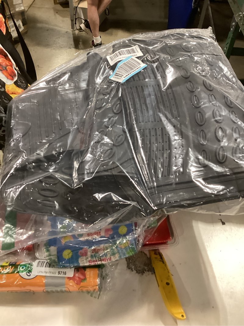 Condition photo showing Good Condition for fh group car floor mats - heavy-duty rubber floor mats for cars, universal fit 3 rows full set, trimmable automotive floor mats, climaproof floor mats, floor mats for suvs, truck floor mats black black 3 row set