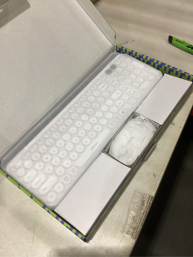 Condition photo showing Good Condition for seenda Bluetooth Keyboard and Mouse for iPad, CTU-301 Wireless Multi-Device Connection Bluetooth+2.4G Keyboard Mouse Combo with Tablet Holder for iPad/MacBook/Windows, iOS/Andriod/Phone, White Pearl White