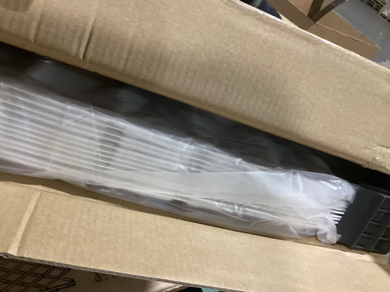 Condition photo showing Good Condition for Art3d 19.7" x 19.7" (Pack of 12) Wall Panel Brick, White Red 19.7" x 19.7"